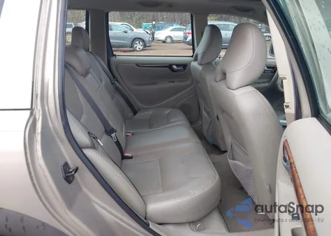 2005 Volvo Xc70 2.5T Awd z USA, uszkodzony, nr VIN YV1SZ592551203431